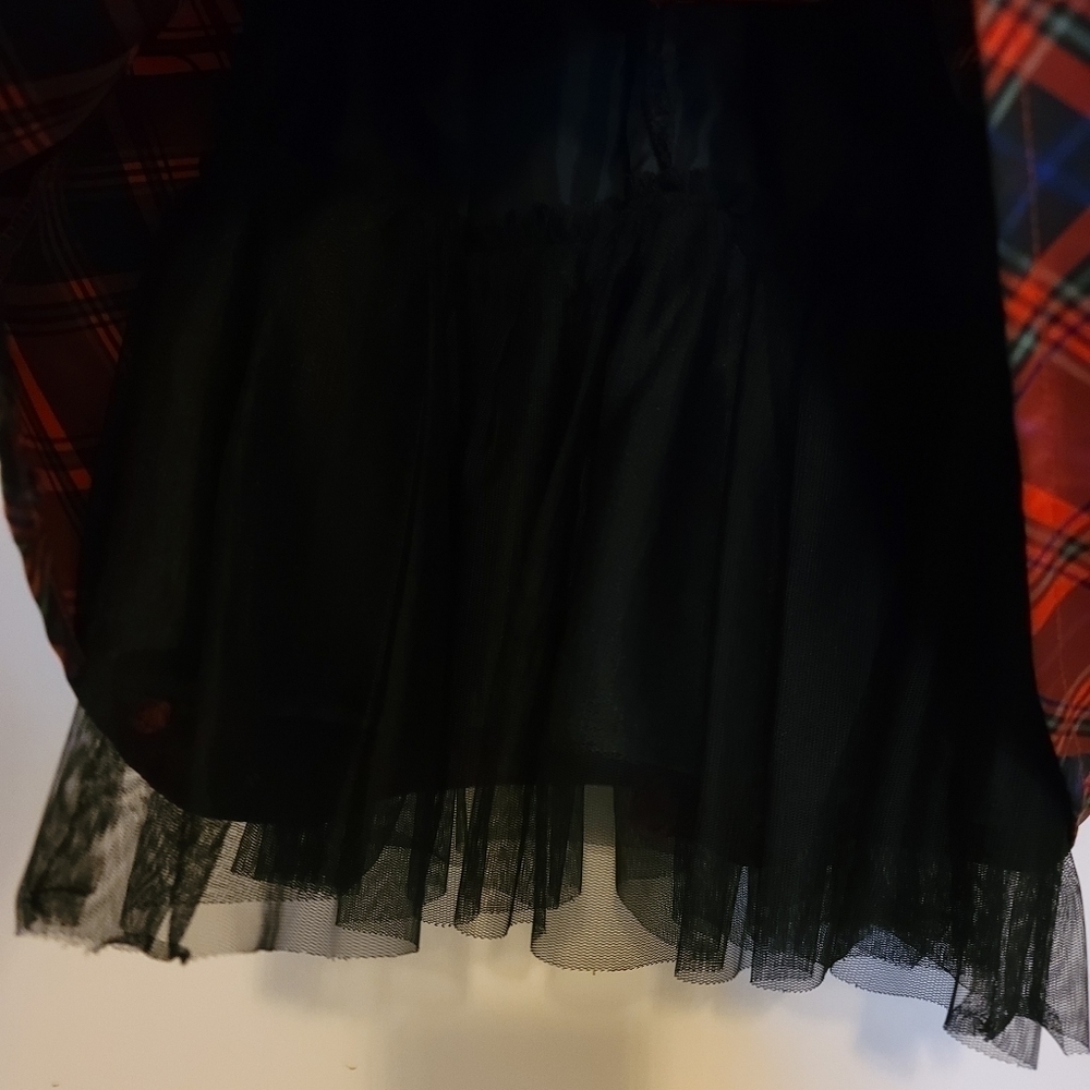 *NWOT* Girl's Cat & Jack tulle Dress Black Velvet Red Plaid - Picture 4 of 9